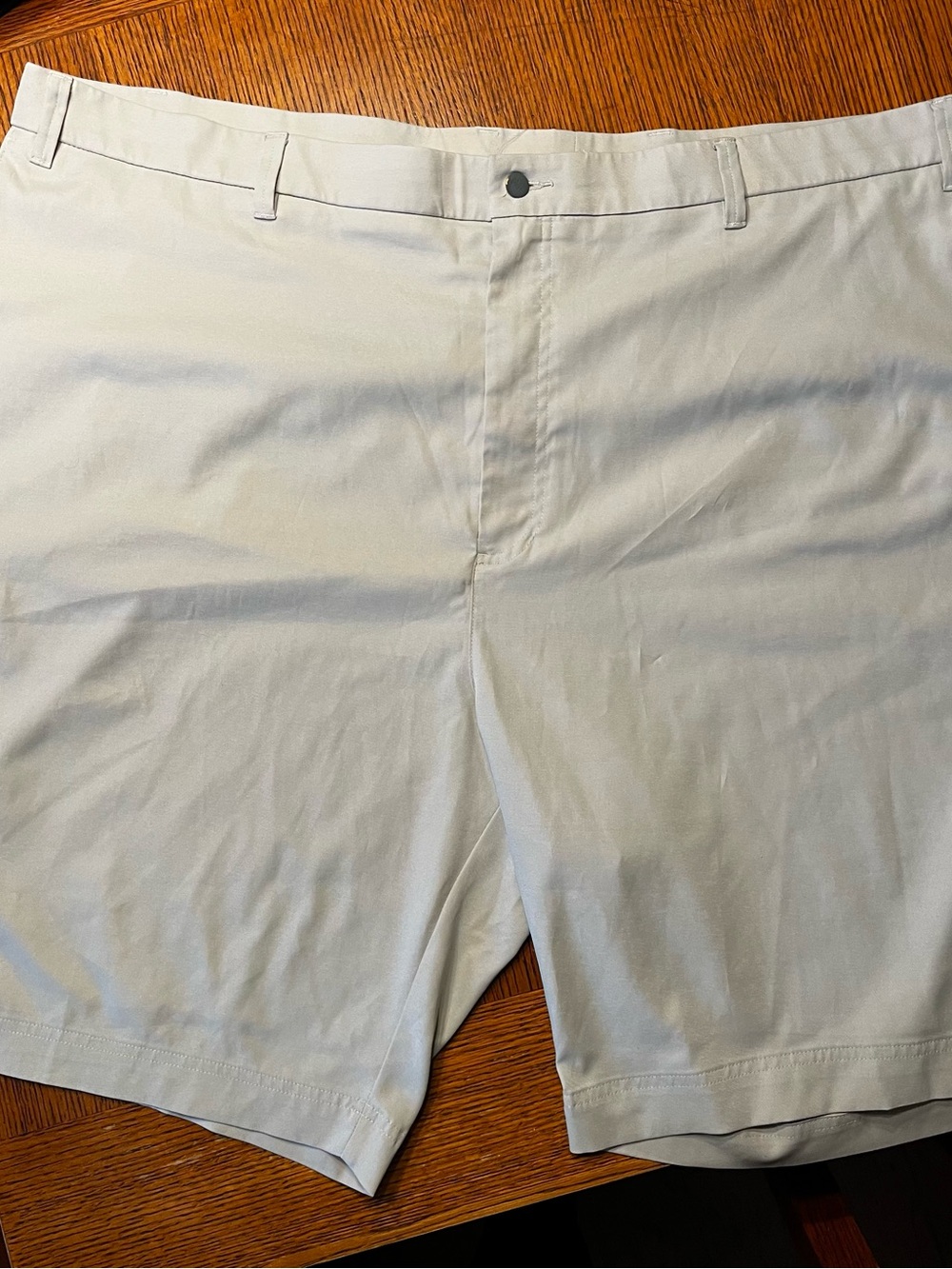 Callaway Men's Big and Tall Light Beige Flat-Front Golf Shorts